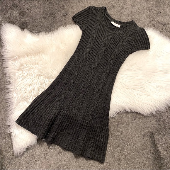 Dresses & Skirts - Taupe cable knit tunic